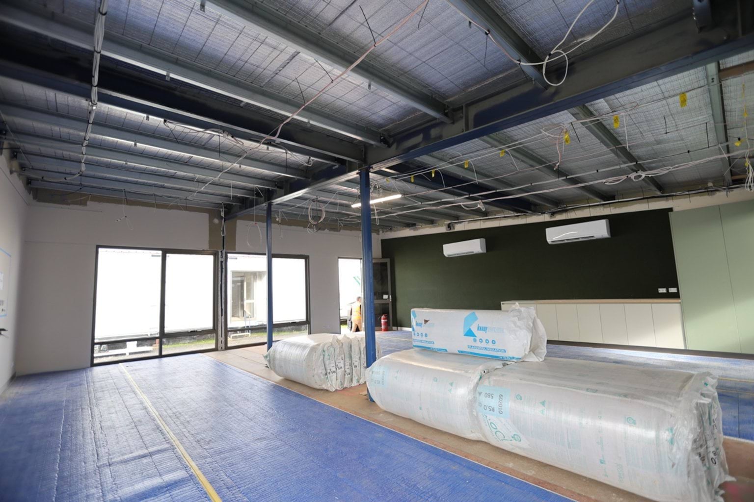 /uploaded_files/media/gallery/1756076324250623_PointCookSthSpecialistS_Offsite_Construction_Internal_1.jpeg